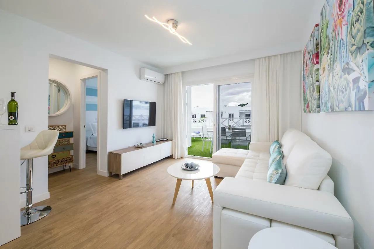 Flower Beach Suite 1 Playa Honda  Apartment